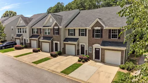 125 Emerywood Ln, Greenville, SC 29607