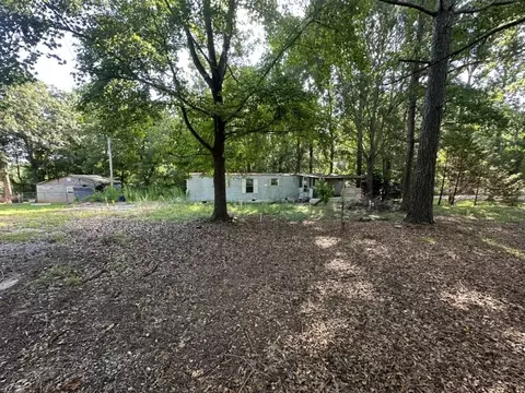 2141 E Georgia Rd, Woodruff, SC 29388