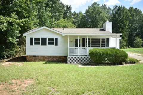 8140 Daniel Ct, Spartanburg, SC 29303