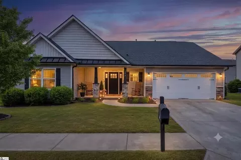 332 Terilyn Ct, Greenville, SC 29611