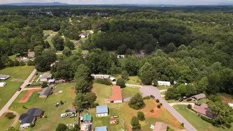 View/Area - 9 W Tyger Ct, Greer, SC 29651 photo 2 of 5