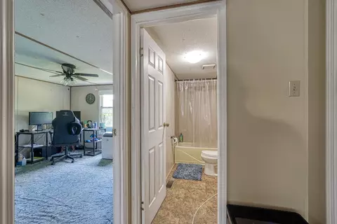 Entry Way - 9 W Tyger Ct, Greer, SC 29651 photo 3 of 3