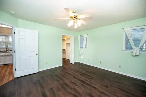 Bedroom - 217 Ashton Dr, Moore, SC 29369 photo 3 of 9