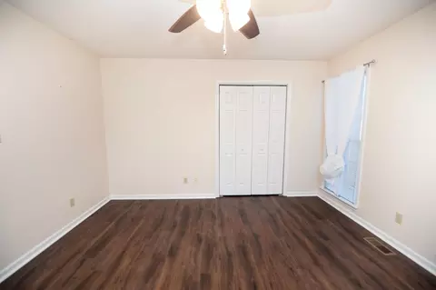Bedroom - 217 Ashton Dr, Moore, SC 29369 photo 7 of 9
