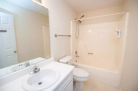 Bath - 217 Ashton Dr, Moore, SC 29369 photo 6 of 6