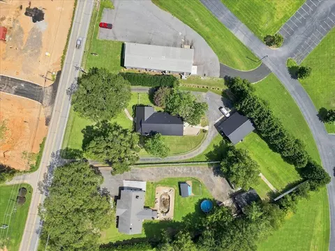 View/Area - 652 Arlington Rd, Greer, SC 29651 photo 1 of 2