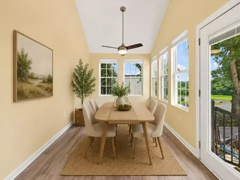 Dining - 652 Arlington Rd, Greer, SC 29651 photo 2 of 2