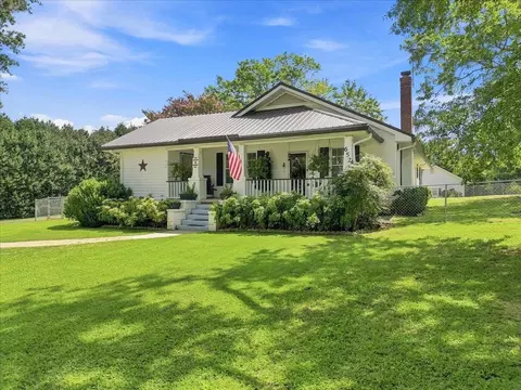 Other - 652 Arlington Rd, Greer, SC 29651 photo 2 of 7