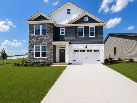 2048 Halton Oaks Dr, Spartanburg, SC 29303