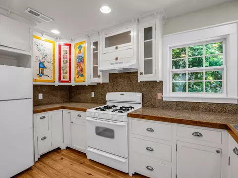 Kitchen - 160 E Howard St, Tryon, NC 28782 photo 3 of 4