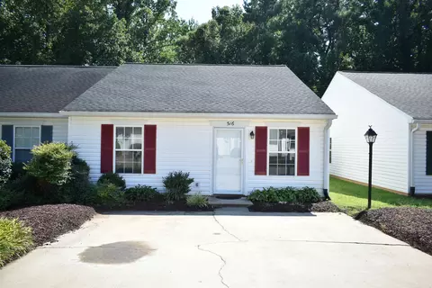 516 Campsen Villa Ct, Spartanburg, SC 29301
