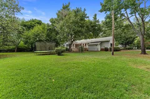 Exterior - 1014 E Queen St, Pendleton, SC 29670 photo 7 of 8