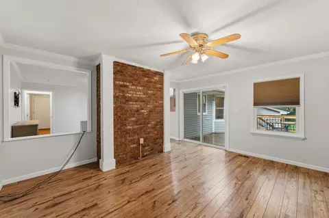 Living - 1014 E Queen St, Pendleton, SC 29670 photo 7 of 7