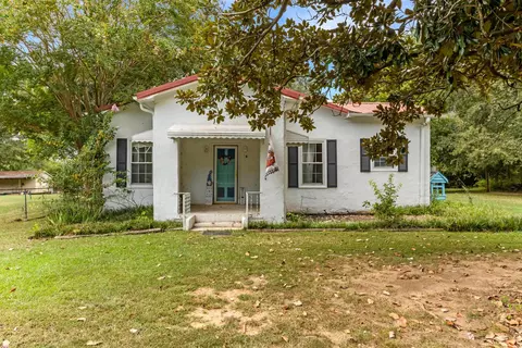 867 Battleground Rd, Cowpens, SC 29330