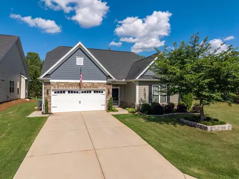 120 Broadleigh Ct, Boiling Springs, SC 29316