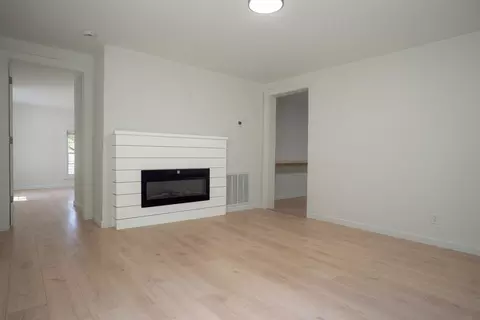 Living - 70 Clippard St, Enoree, SC 29335 photo 2 of 3