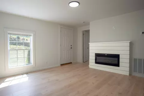 Living - 70 Clippard St, Enoree, SC 29335 photo 1 of 3