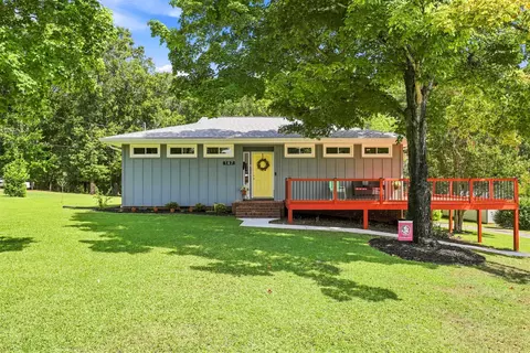 147 Loche Adele Dr, Spartanburg, SC 29307