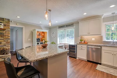 Kitchen - 169 Gregory St, Roebuck, SC 29376 photo 3 of 8