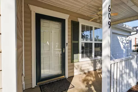 Exterior - 609 Mesa Ln, Moore, SC 29369 photo 3 of 8