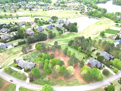 731 E 725 E Long Bay Dr, Inman, SC 29349