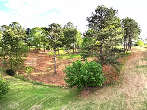 725 E 731 E Long Bay Dr, Inman, SC 29349 photo 10