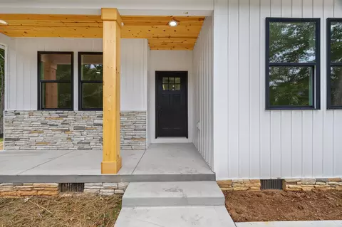 Exterior - 112 Dora Ave, Gaffney, SC 29341 photo 4 of 6