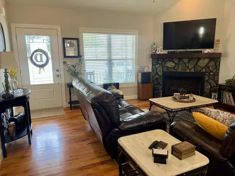 Entry Way - 111 Barbara Ave, Gaffney, SC 29341 photo 1 of 9