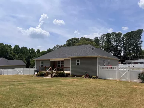 Exterior - 111 Barbara Ave, Gaffney, SC 29341 photo 5 of 7