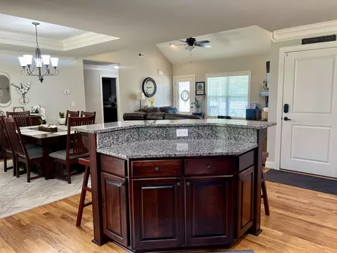 Kitchen - 111 Barbara Ave, Gaffney, SC 29341 photo 6 of 8