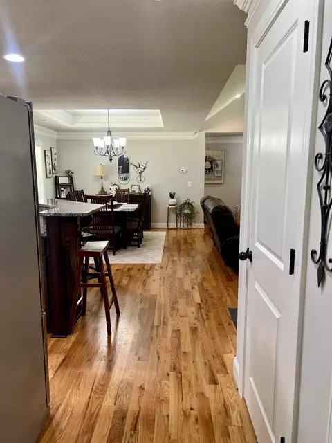 Entry Way - 111 Barbara Ave, Gaffney, SC 29341 photo 5 of 9