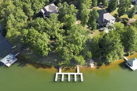 View/Area - 720 E Ridgewater Dr, Chesnee, SC 29323 photo 1 of 5