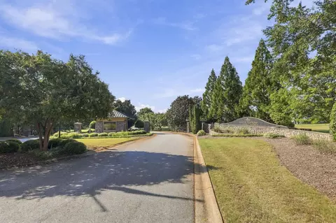 View/Area - 720 E Ridgewater Dr, Chesnee, SC 29323 photo 4 of 5