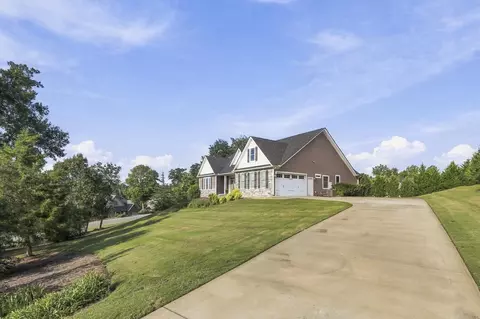 Exterior - 720 E Ridgewater Dr, Chesnee, SC 29323 photo 8 of 11