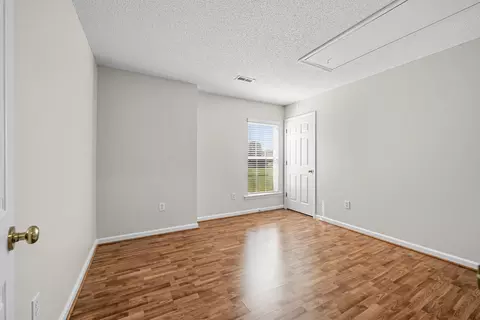 Bedroom - 511 Smoothstone Dr, Duncan, SC 29334 photo 1 of 10