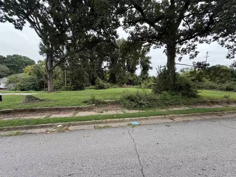 520 N Center St, Spartanburg, SC 29301