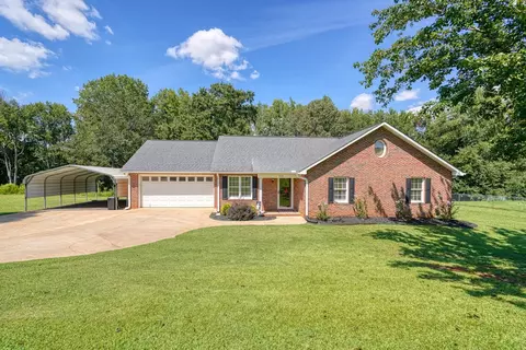 234 Holmes Dr, Spartanburg, SC 29303