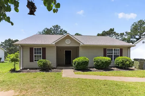 2004 Shalann Dr, Spartanburg, SC 29301