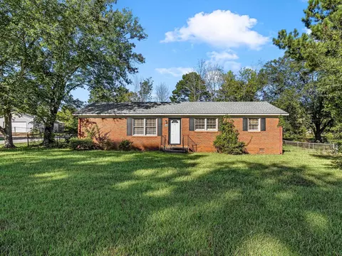 435 Summerland Dr, Spartanburg, SC 29306