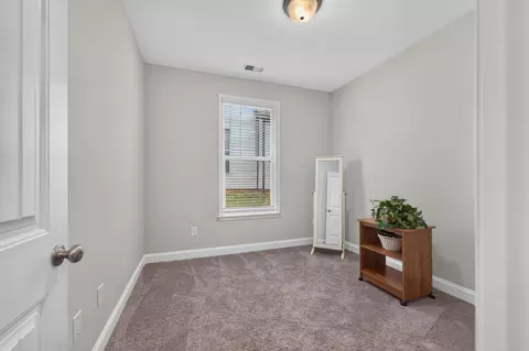 Bedroom - 541 Chantry Ln, Moore, SC 29369 photo 3 of 4