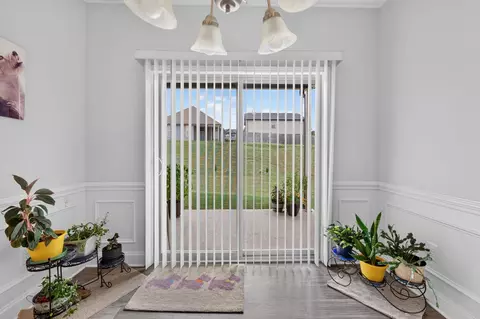 Entry Way - 541 Chantry Ln, Moore, SC 29369 photo 5 of 12