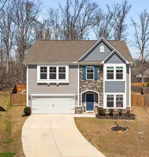 304 Videre Woods Ct, Piedmont, SC 29673