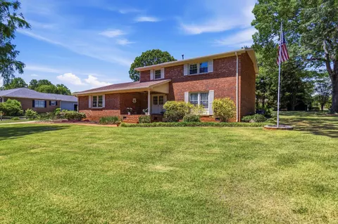 479 Ransdell Dr, Spartanburg, SC 29307