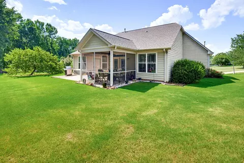 Exterior - 120 Hubbard Ln, Greer, SC 29651 photo 3 of 12