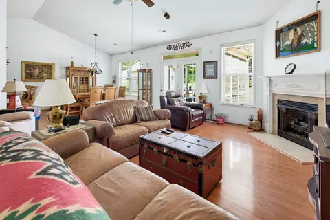 Living - 120 Hubbard Ln, Greer, SC 29651 photo 6 of 6