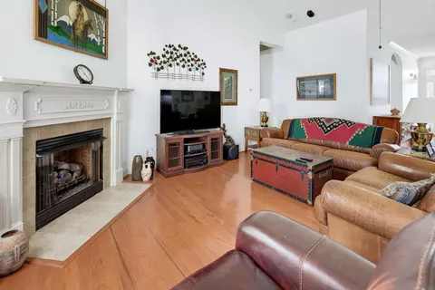 Living - 120 Hubbard Ln, Greer, SC 29651 photo 2 of 6