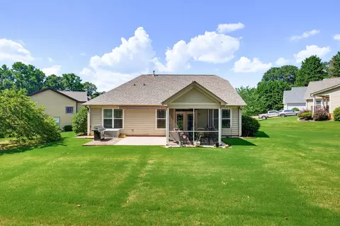 Exterior - 120 Hubbard Ln, Greer, SC 29651 photo 9 of 12