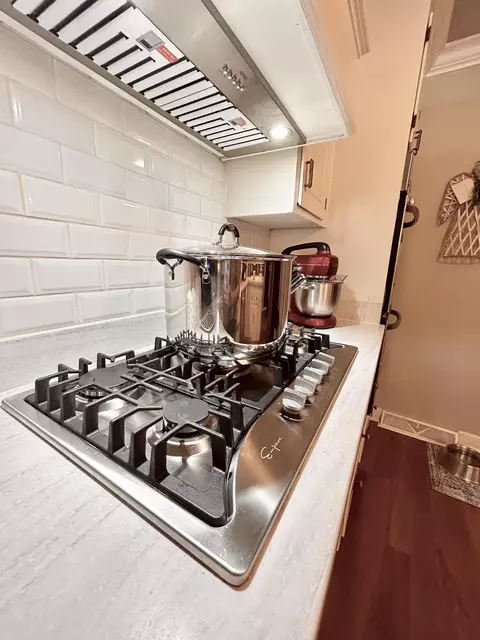 Kitchen - 401 E Rutledge Ave, Gaffney, SC 29340 photo 2 of 5