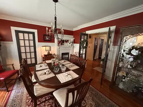 Dining - 401 E Rutledge Ave, Gaffney, SC 29340 photo 1 of 1