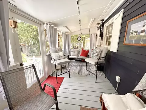Exterior - 401 E Rutledge Ave, Gaffney, SC 29340 photo 5 of 9